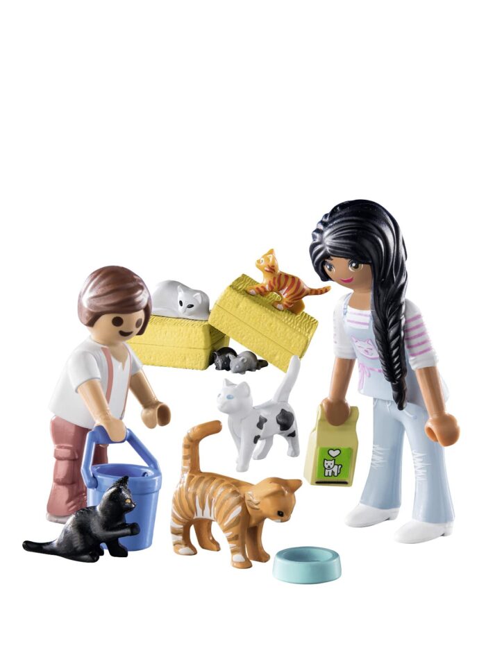 Playmobil 71309 Country Cat Family, cats and kittens, Organic Farm, Sustainable Toy, Fun Imaginative Role-Play, PlaySets for Children Ages 4+